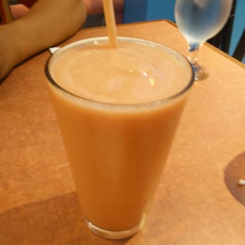 Merengue Restaurant - Guava mango smoothie (virgin) - Latin American Near Me - Boston, Massachusetts