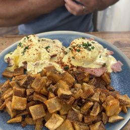 Eggs Benedict