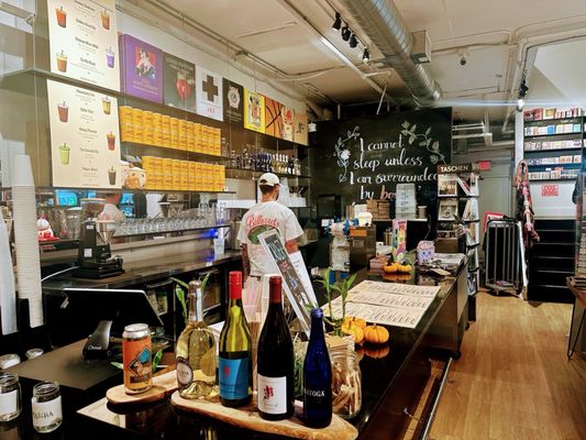 Books & Books by null