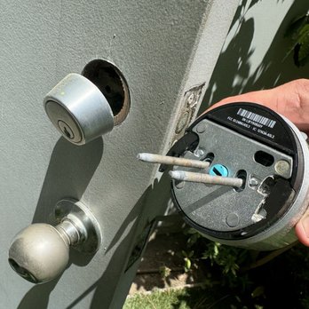 Total Relock - Keys & Locksmiths Near Me - Venice, California