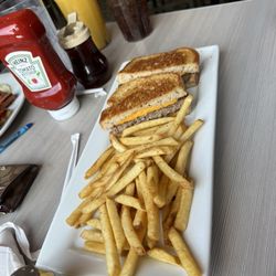 Perkins American Food - Patty Melt