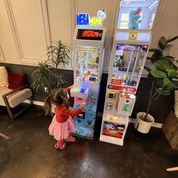 Claw machine Claw machine