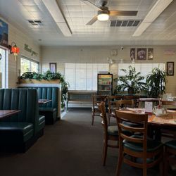 Ming Sing Chinese Restaurant - Inside