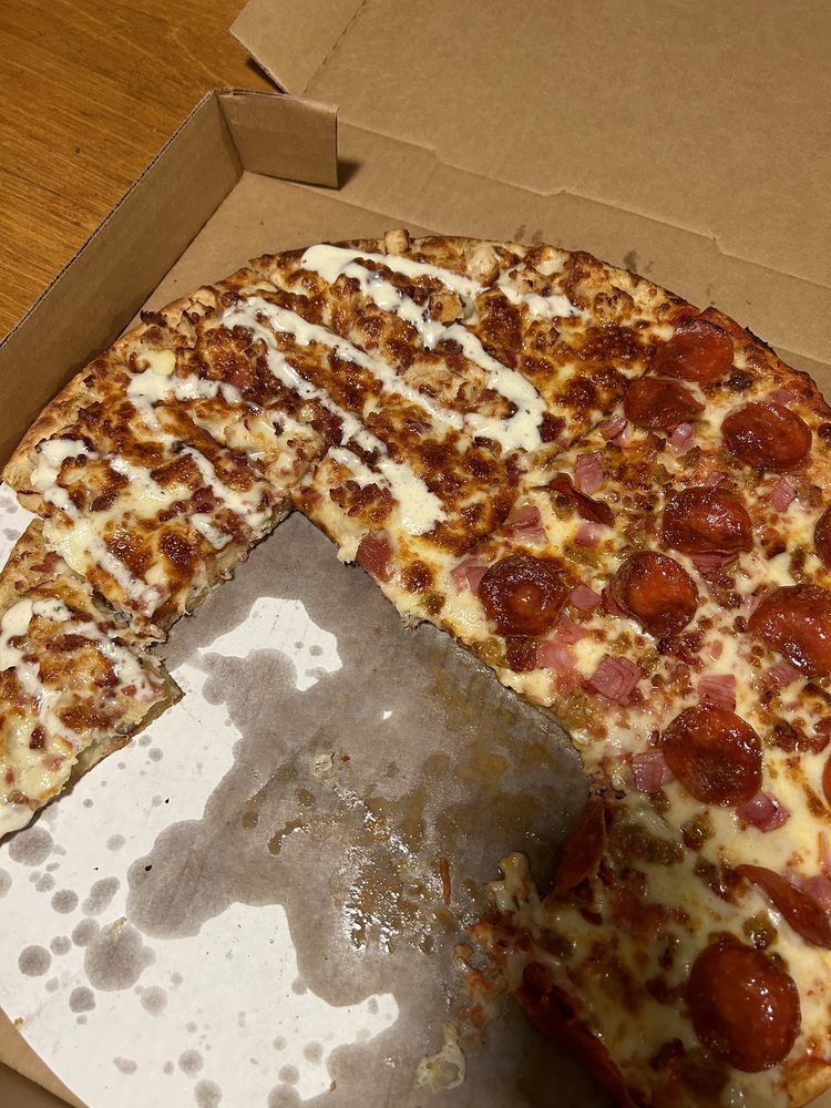 SHELLI’S SHACK Updated July 2024 10 Photos 25951 New Guilford Rd