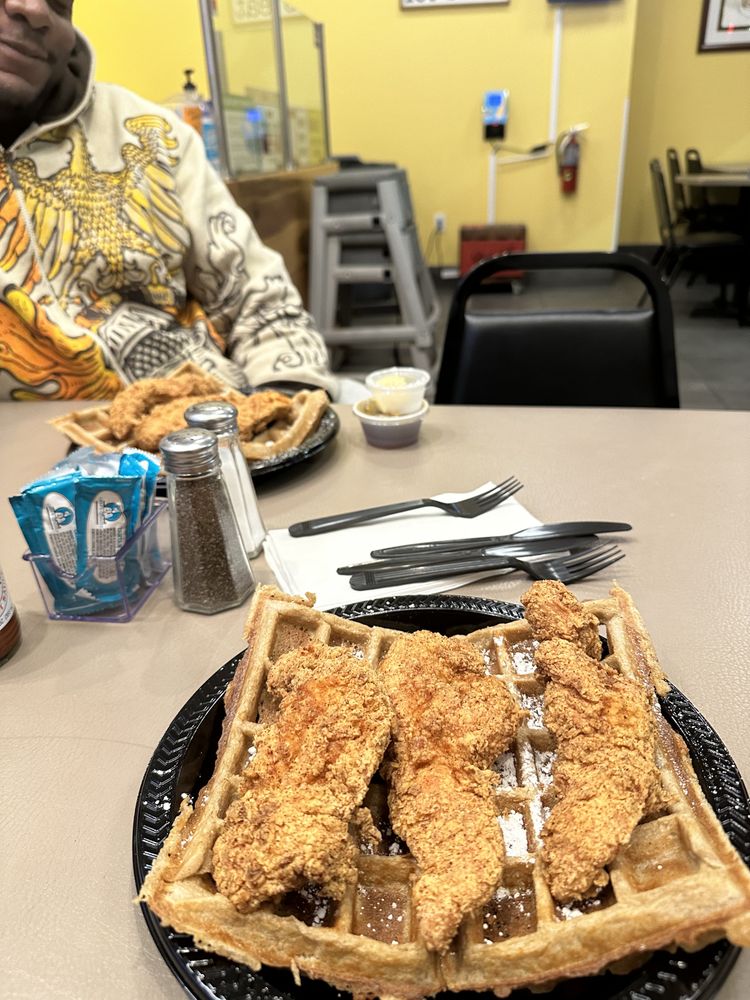 Food from Beola's Chicken & Waffles