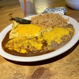 25. 1 Chile Relleno, 1 Cheese Enchilada, Rice, Beans and Tortillas