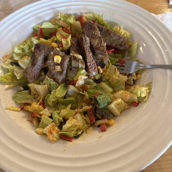 Farm Table - Delicious Farm table steak salad - Breakfast & Brunch Near Me - Van Nuys, California