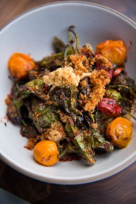 Không Tên LA by null