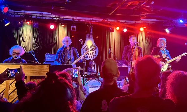 40 Watt Club by null