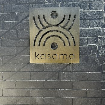 Kasama - outside sign - Filipino Near Me - Chicago, Illinois