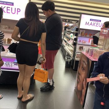 SEPHORA - Cosmetics & Beauty Supply Near Me - Torrance, California