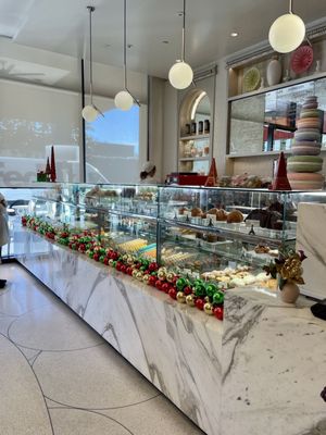 Bouchée Patisserie by null