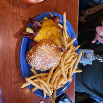 Sam's No 3 - Burger - Breakfast & Brunch Near Me - Denver, Colorado Sam's No 3 - Burger - Breakfast & Brunch Near Me - Denver, Colorado