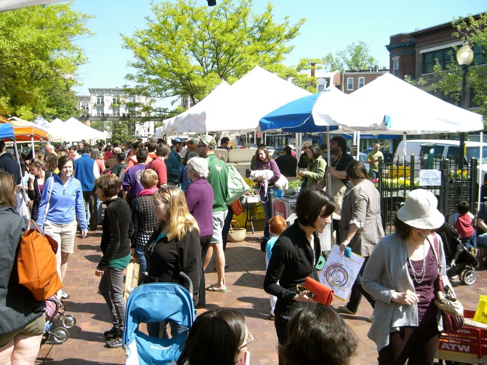 Mount Pleasant Farmers' Market Logo