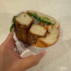 Tofu bahn mi
