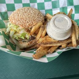 Mac Daddy burger with fries and homemade ranch