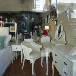 La Casa Bed Bath + Deco - Vintage