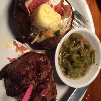 Santa Fe Cattle - Loaded potato, mushy green beans, 9 oz steak - Steakhouses Near Me - Broken Arrow, Oklahoma Santa Fe Cattle - Loaded potato, mushy green beans, 9 oz steak - Steakhouses Near Me - Broken Arrow, Oklahoma