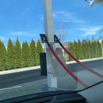 Kaady Car Wash - They have mat holder so you can vacuum your car mats off really well. - Car Wash Near Me - Hillsboro, Oregon Kaady Car Wash - They have mat holder so you can vacuum your car mats off really well. - Car Wash Near Me - Hillsboro, Oregon