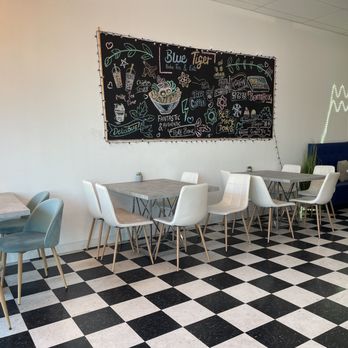 Blue Tiger - Boba Tea & Eats - Lots of seating - Bubble Tea Near Me - San Angelo, Texas