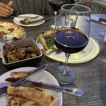 Gia Mia - Chianti - Italian Near Me - Naperville, Illinois