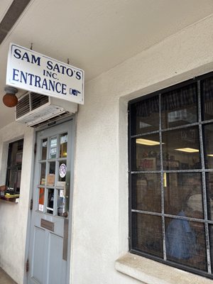 Sam Sato's Inc by null