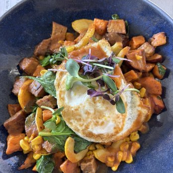 Garden Table - Chorizo Hash - Breakfast & Brunch Near Me - Carmel, Indiana Garden Table - Chorizo Hash - Breakfast & Brunch Near Me - Carmel, Indiana