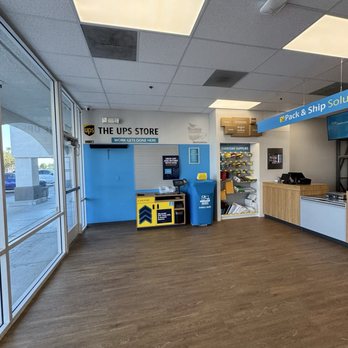 The UPS Store - Inside - Shipping Centers Near Me - Tracy, California