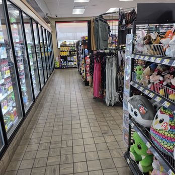 Love's Travel Stop - Toys and snacks - Gas Stations Near Me - Mifflinville, Pennsylvania Love's Travel Stop - Toys and snacks - Gas Stations Near Me - Mifflinville, Pennsylvania