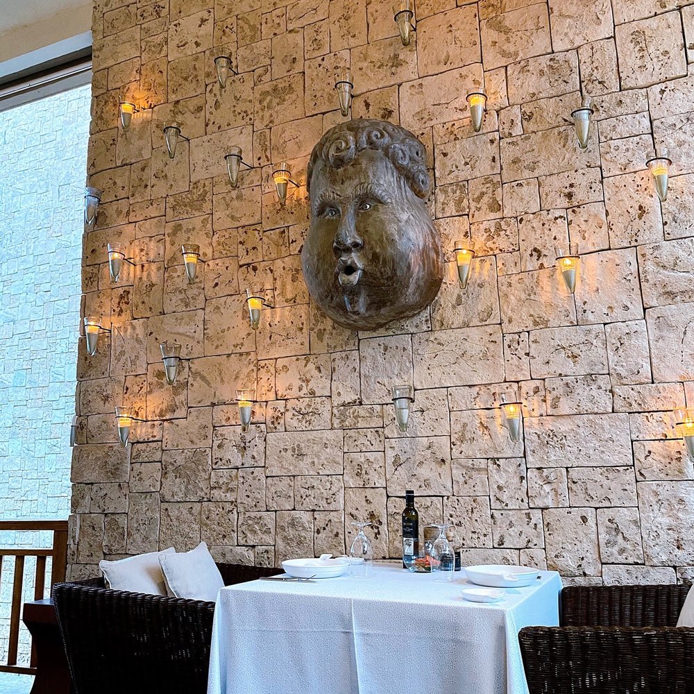 Cello - The interior | IG: happyfoodieoc - Italian Near Me - Playa del Carmen, ROO Cello - The interior | IG: happyfoodieoc - Italian Near Me - Playa del Carmen, ROO