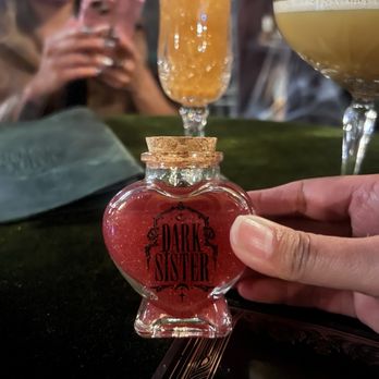 Dark Sister - LoveStruck - Cocktail Bars Near Me - Las Vegas, Nevada
