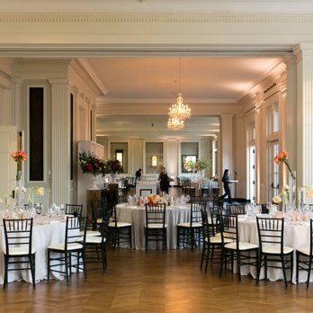 Clover Event - Emilia Jane Photography - Wedding Planning Near Me
