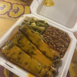 Rib Dinner with Baked Beans and Green Beans