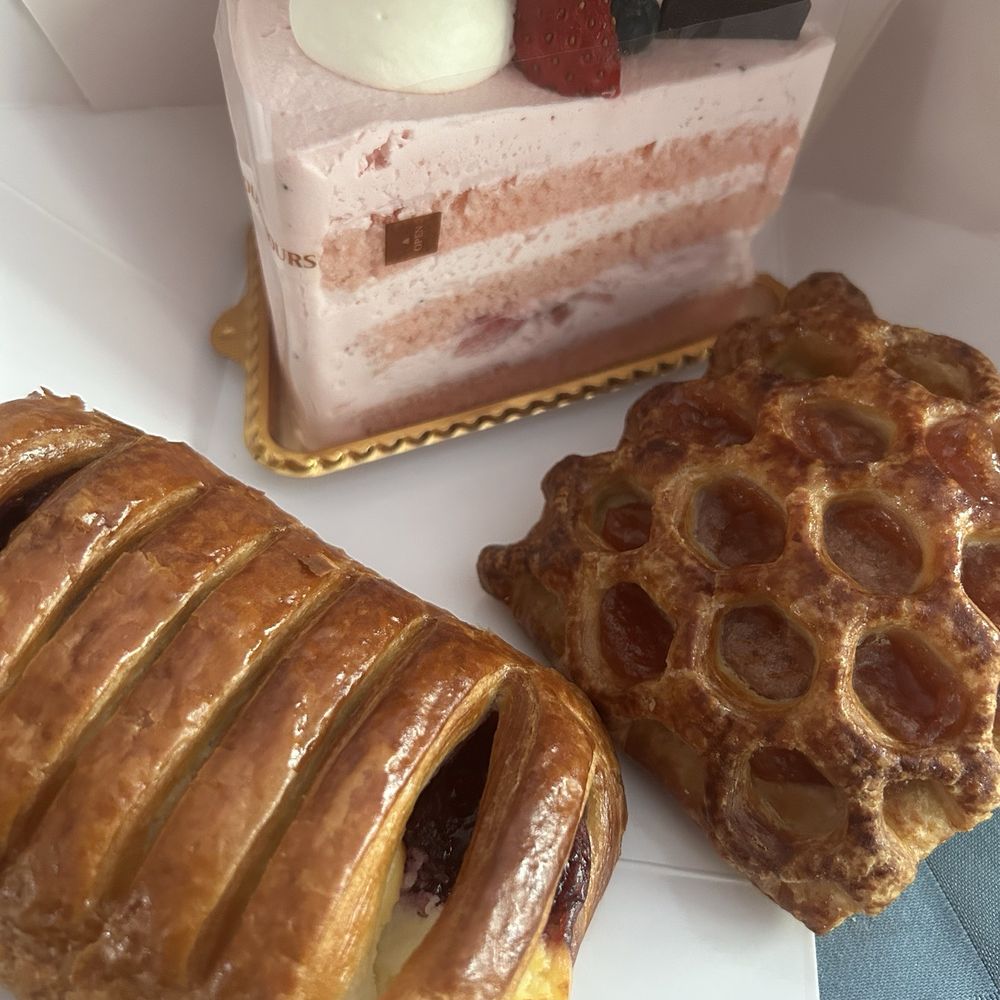 Tous Les Jours - Bakeries Near Me - Germantown, Maryland Tous Les Jours - Bakeries Near Me - Germantown, Maryland