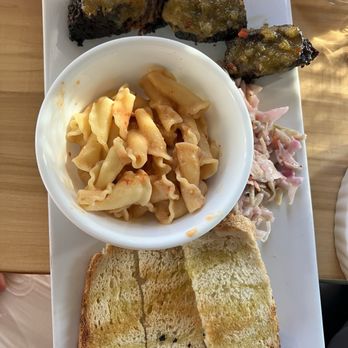 Sidereal Farm Brewery - Burnt ends with Tuscan Mac and cheese sourdough bread and peach juice caper berry slaw. - Breweries Near Me - Vassalboro, Maine Sidereal Farm Brewery - Burnt ends with Tuscan Mac and cheese sourdough bread and peach juice caper berry slaw. - Breweries Near Me - Vassalboro, Maine