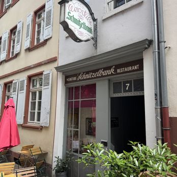 Schnitzelbank - Exterior Signage - Wine Bars Near Me - Heidelberg, BW