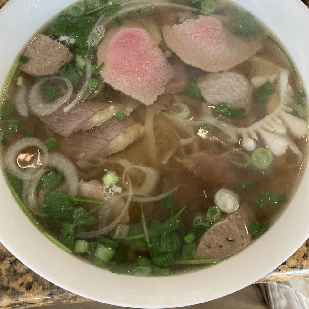 Pho Hai - Pho dac biet extra large - Vietnamese Near Me - Houston, Texas Pho Hai - Pho dac biet extra large - Vietnamese Near Me - Houston, Texas