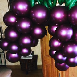 Annie's Balloons - Grapes Anyone?
