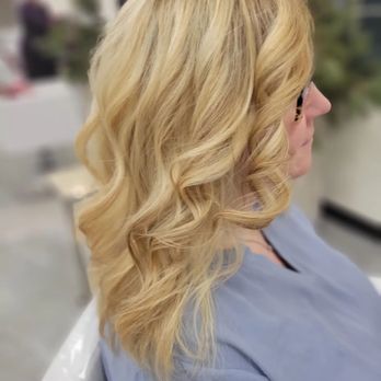 Belle Aventure Salon - Grey coverage with full highlighting service. - Hair Salons Near Me - Duluth, Minnesota Belle Aventure Salon - Grey coverage with full highlighting service. - Hair Salons Near Me - Duluth, Minnesota