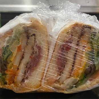 Avella’s Italian Takeout - Bada Bing Grinder - Pizza Near Me - Middletown, Connecticut