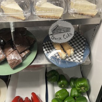 NeWorlDeli - Cheese cake - Delis Near Me - Austin, Texas