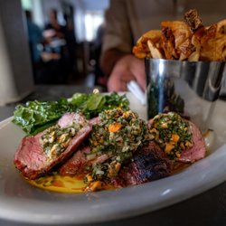 Meander Riverside Eatery
