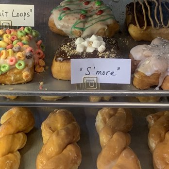 Donut Town - Highland - Donuts Near Me - Highland, California