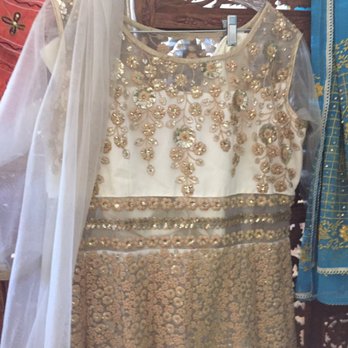 Taaj Palace - Beautiful Sparklies - Indian Near Me - Albuquerque, New Mexico