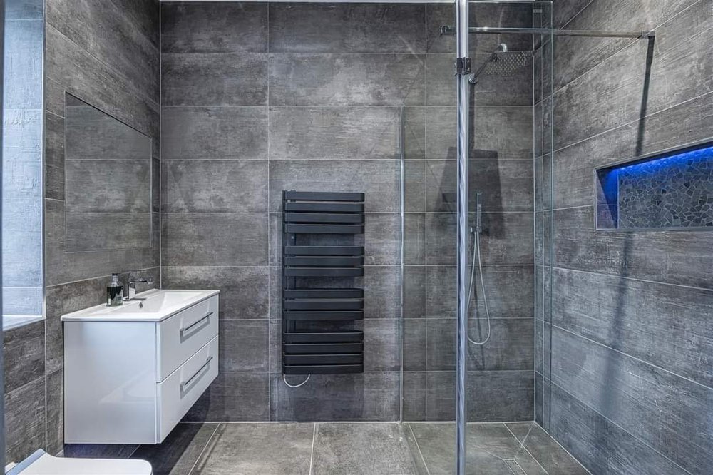 Slide of W&B Construction and Remodeling