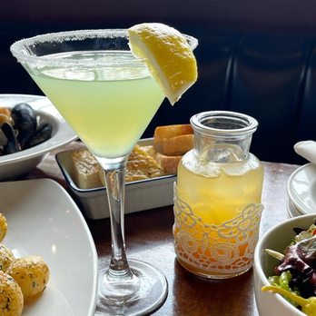 Paliotti's Italian Kitchen & Bar - Italian Near Me - Chilliwack, British Columbia Paliotti's Italian Kitchen & Bar - Italian Near Me - Chilliwack, British Columbia