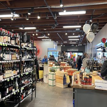Zupan's Markets - Burnside - Wine and Deli - Grocery Near Me - Portland, Oregon Zupan's Markets - Burnside - Wine and Deli - Grocery Near Me - Portland, Oregon