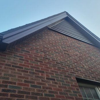 Clean Master Service - Aluminum siding, looks great - Gutter Services Near Me Clean Master Service - Aluminum siding, looks great - Gutter Services Near Me