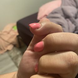 Happiness Nails & Spa - More sloppy