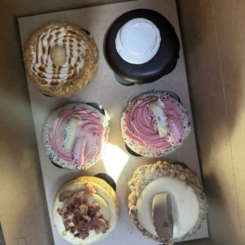 My Delight CupCakery - Desserts Near Me - Ontario, California